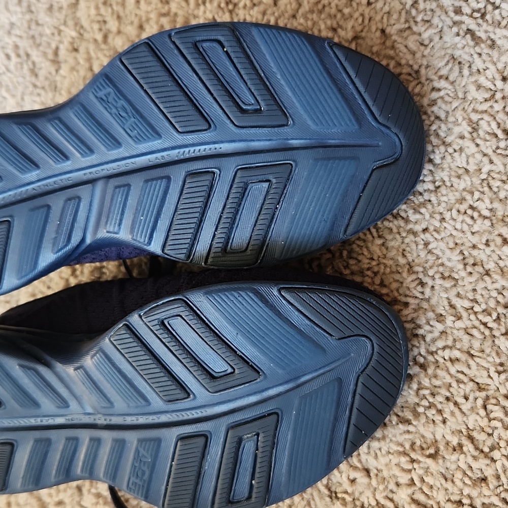 Lululemon APL techloom Phantom shoes. Midnight. Size 6. - Picture 7 of 9